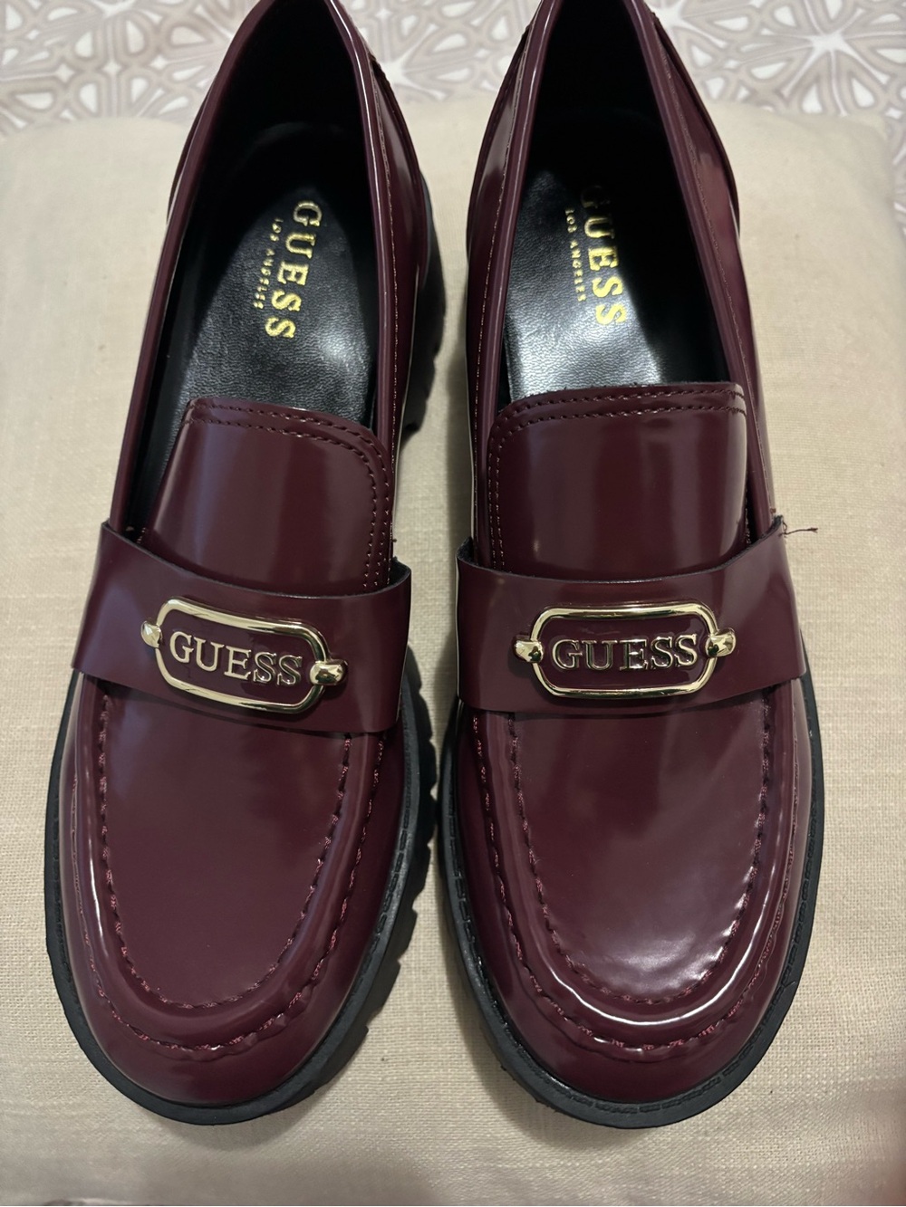 GUESS Wine/Burgundy Patent Leather Loafers with Gold Plaque